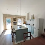 Casa Do Eiro * Кабесейраш-ди-Башту